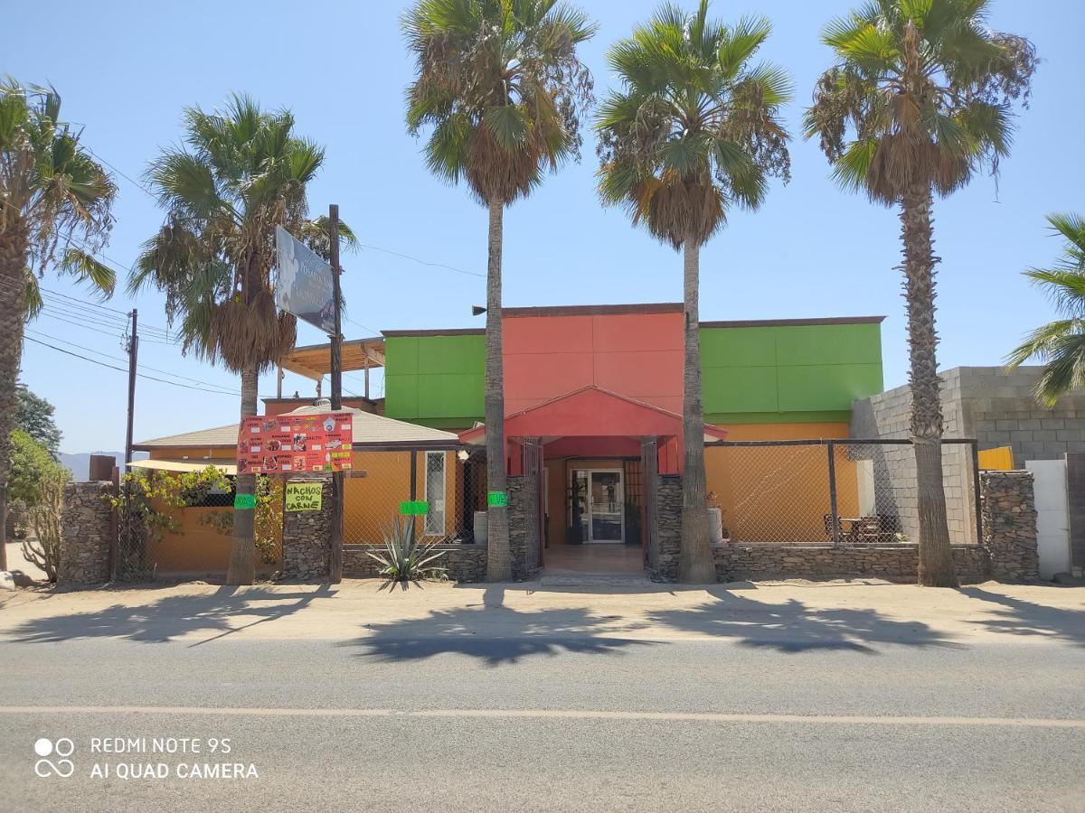 La Vid Posada Inn فالي دي جوادالوبي المظهر الخارجي الصورة